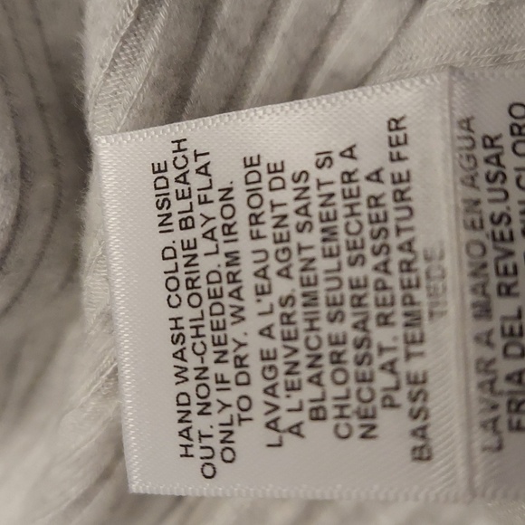 VELVET by Graham & Spencer Light Gray Ribbed Top - Picture 14 of 14